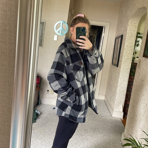 Canyon Creek Woman's Sherpa Plaid Flannel Zip Up Shacket - Picture 13 of 13